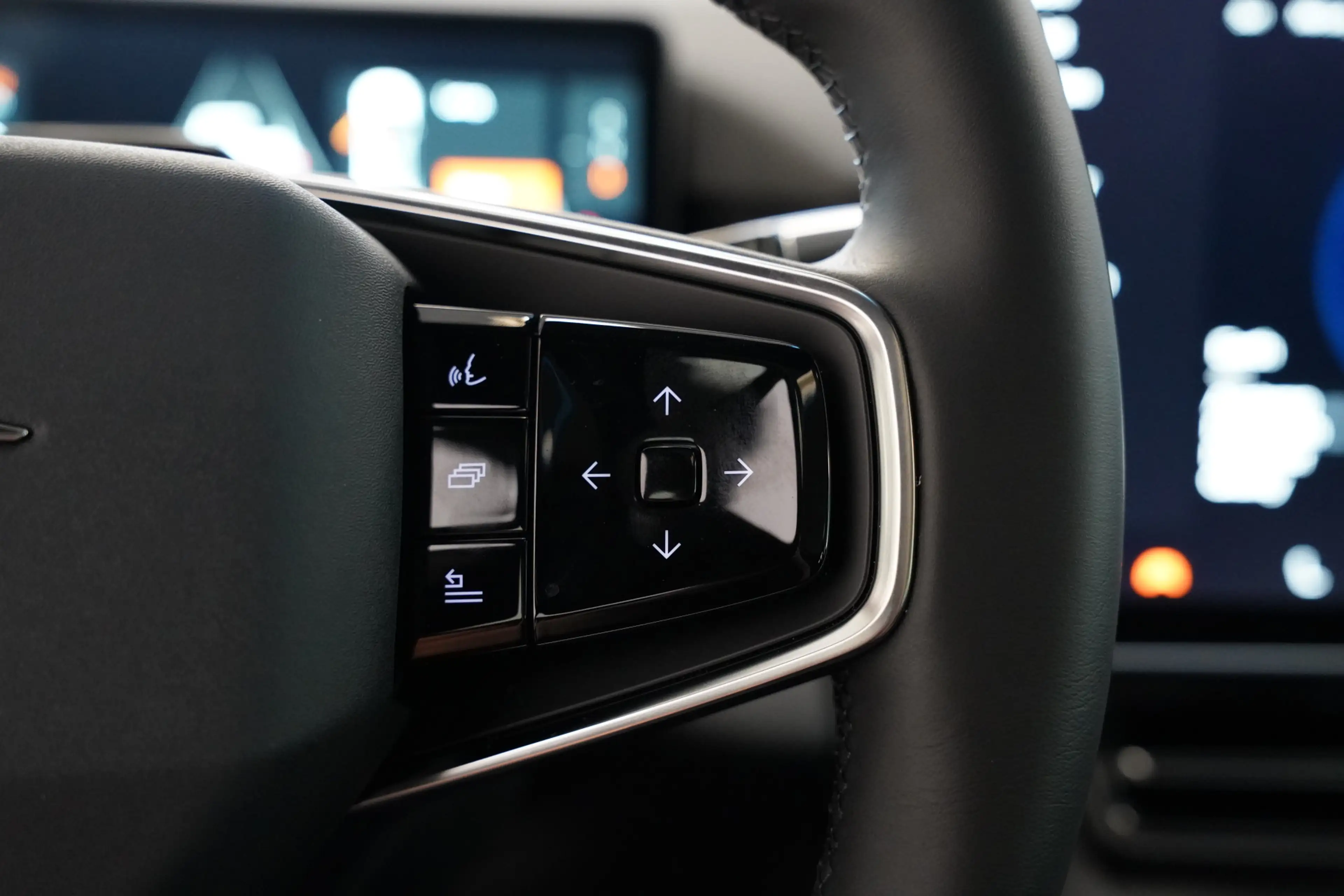 Polestar 4 Long Range Single motor 100 kWh ACC 360 Camera Pan — photo 9