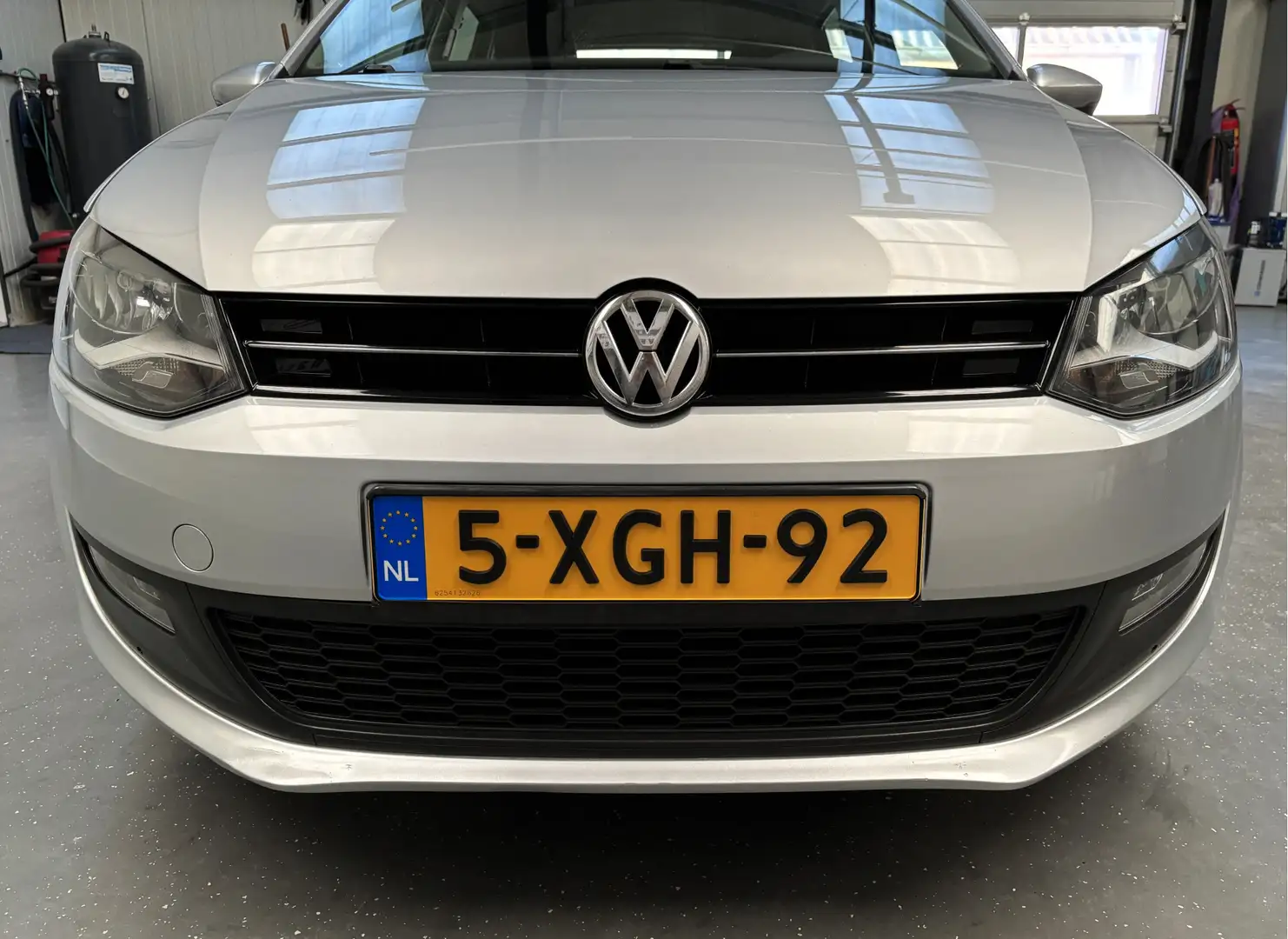 Volkswagen Polo 1.2-12V Comfortline MOOI !! | Airco Gris - 2