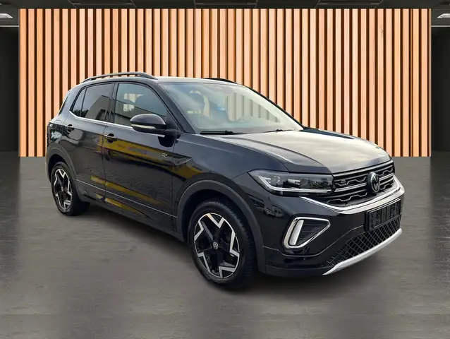 Volkswagen T-Cross view 25