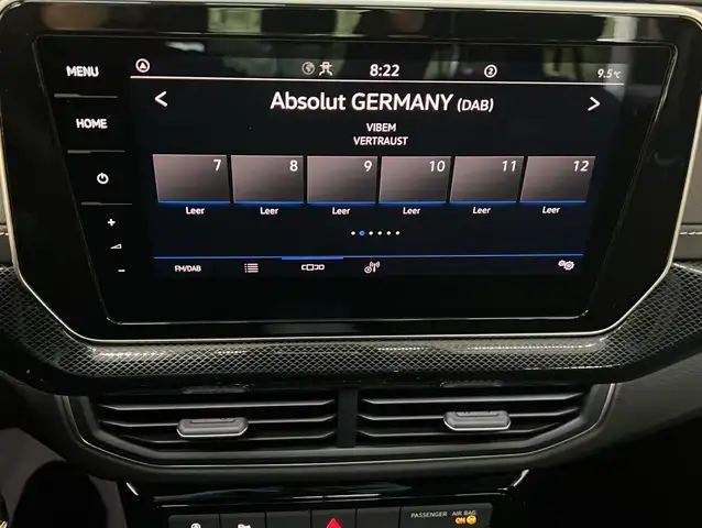 Volkswagen T-Cross view 14