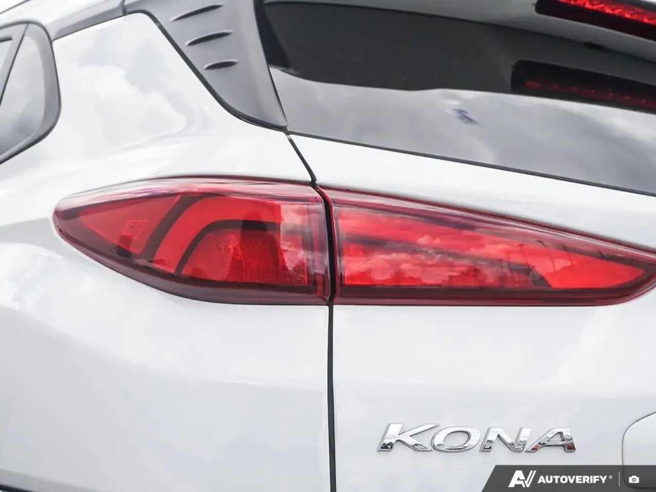 Hyundai KONA photo Hyundai KONA