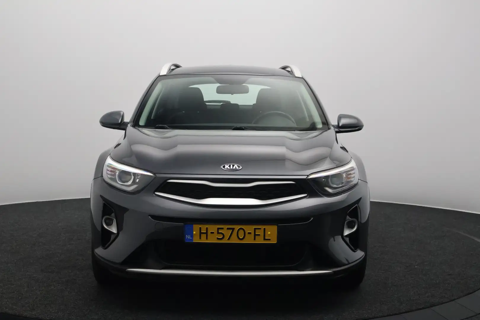 Kia Stonic 1.0 T-GDi DynamicLine | Trekhaak | Navigatie | Cam Gris - 2