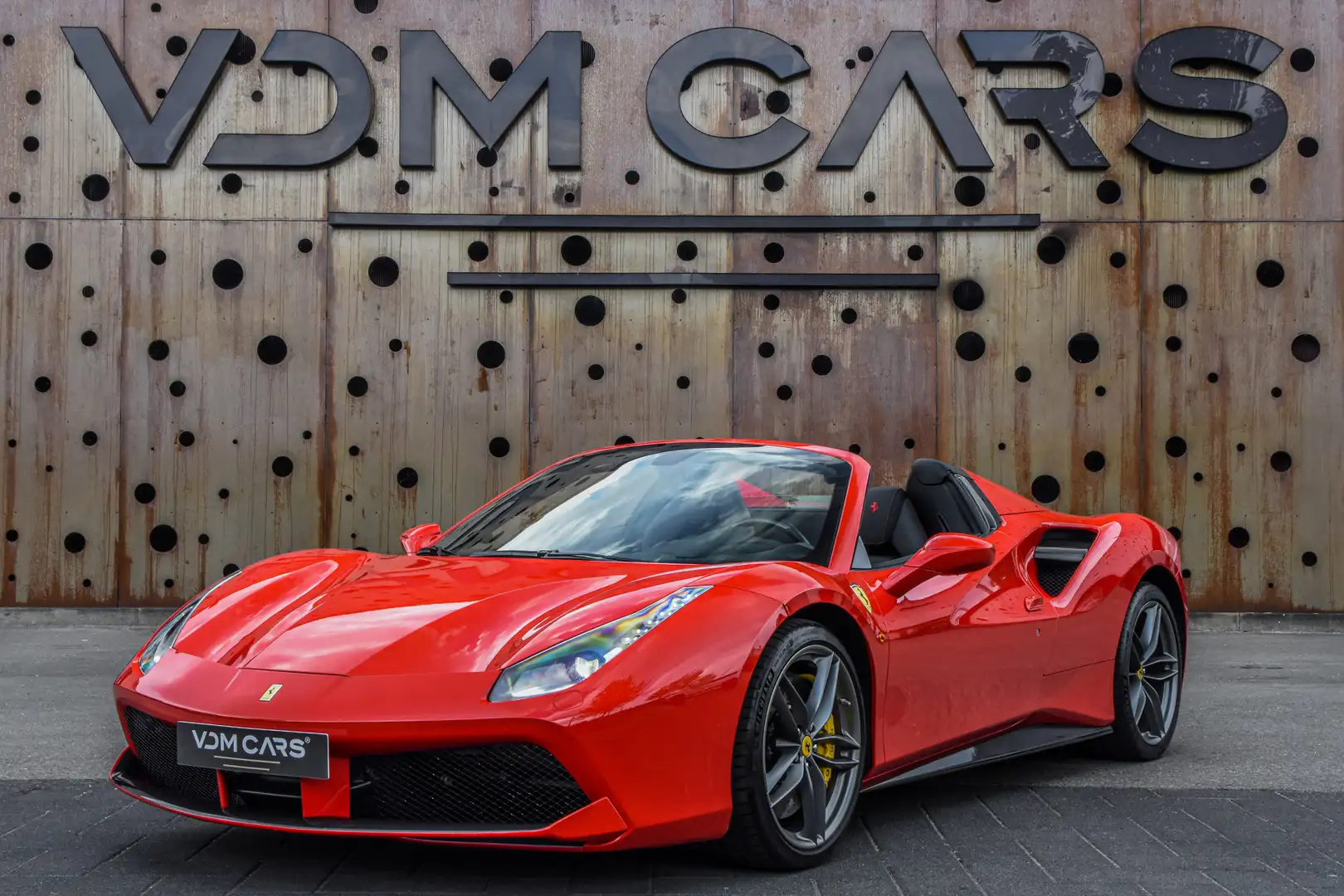 Ferrari 488 3.9 Spider HELE | Carbon 6x | Carbon Int/Ext | Ele Rood - 1