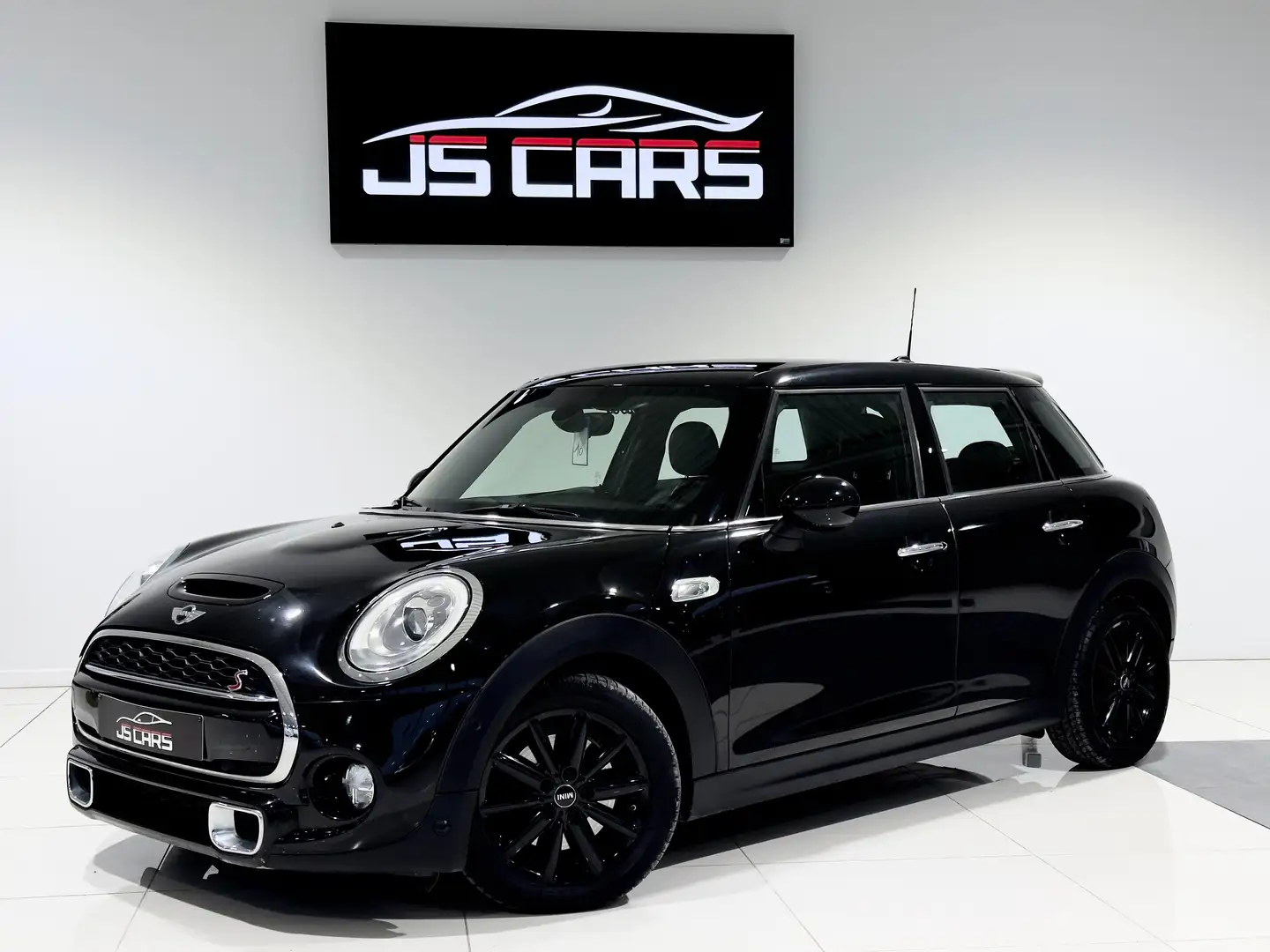 MINI Cooper S 2.0 BOITE-AUTO*JOHNCOOPERWORKS*CUIR*PDC*JANTES*ETC Zwart - 1