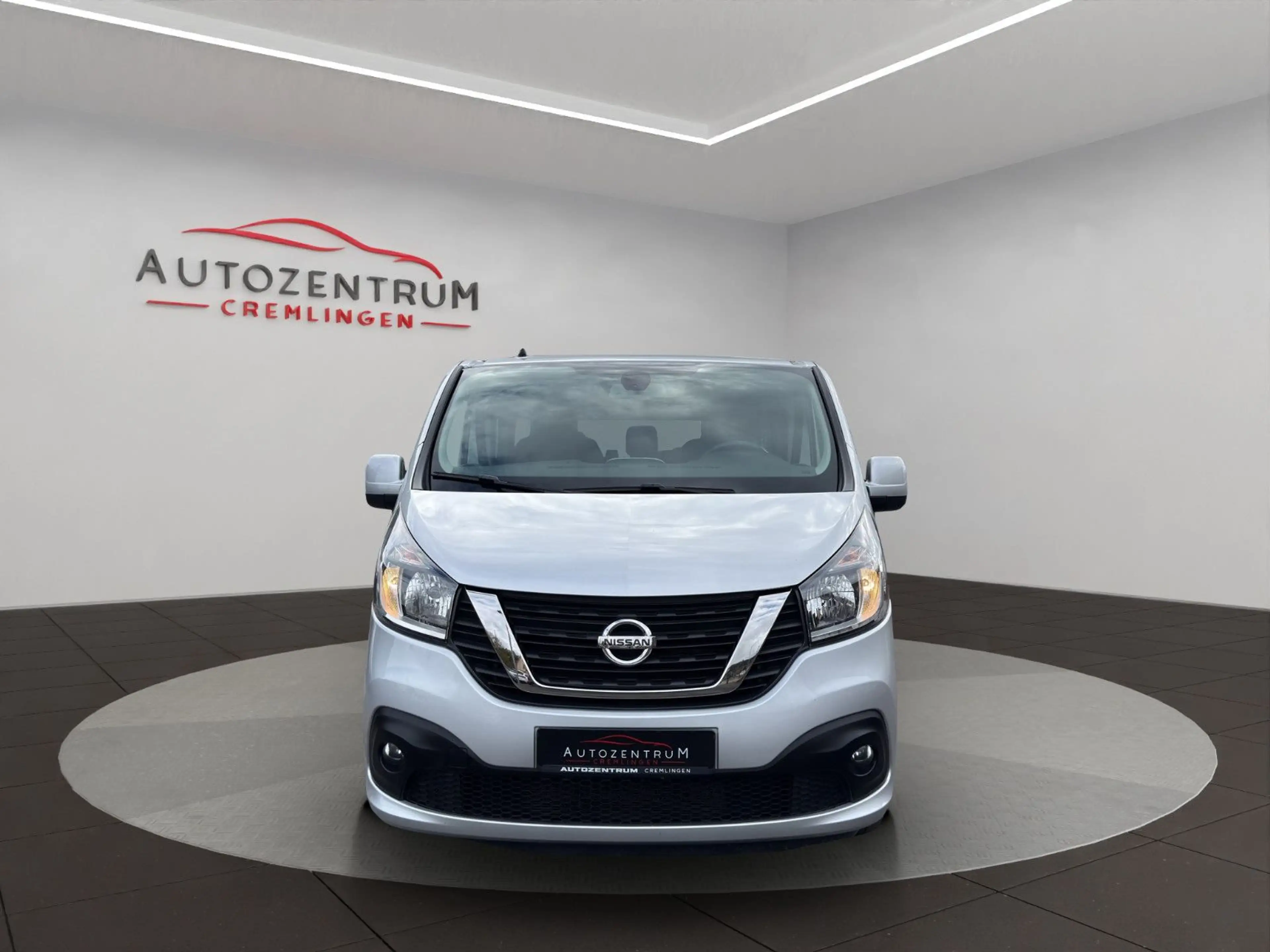 Nissan NV300 Kombi L2H1 2,9t PREMIUM CAM AHK NAV KEYLES — photo 2