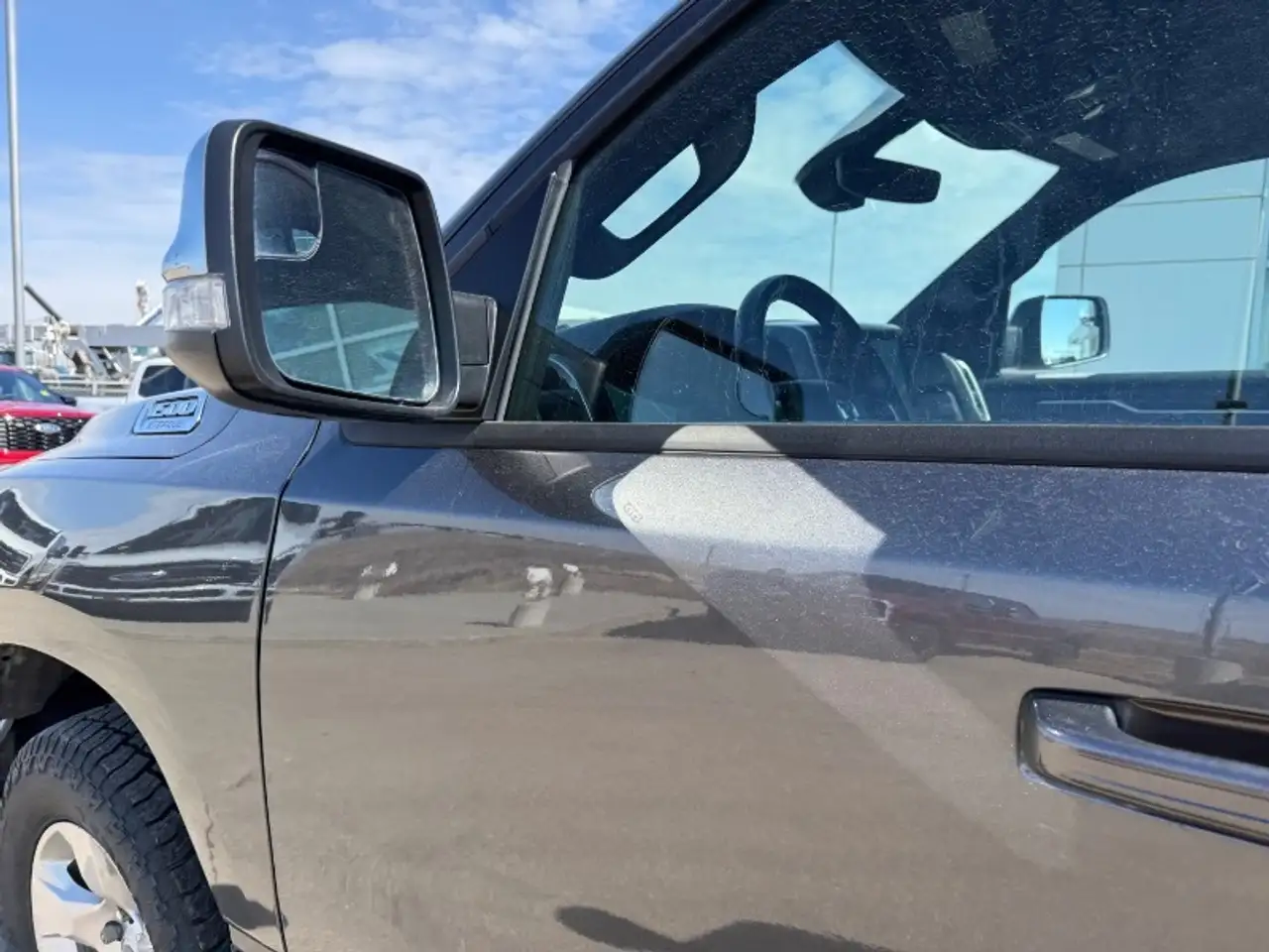RAM 1500 снимка RAM 1500