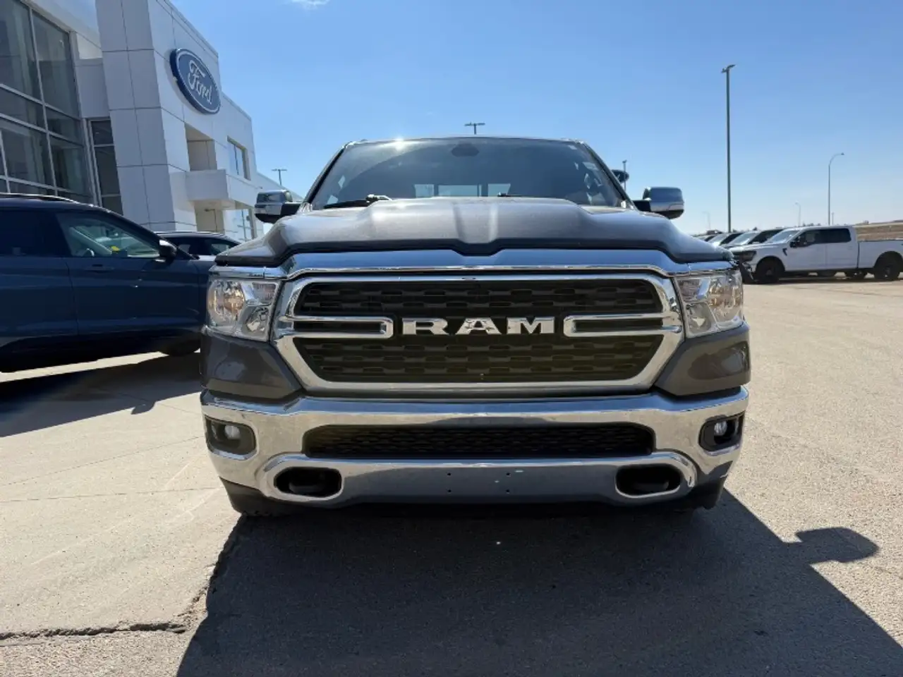 RAM 1500 снимка RAM 1500