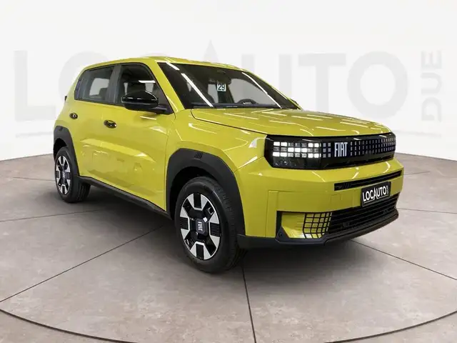 Fiat Grande Panda view 3