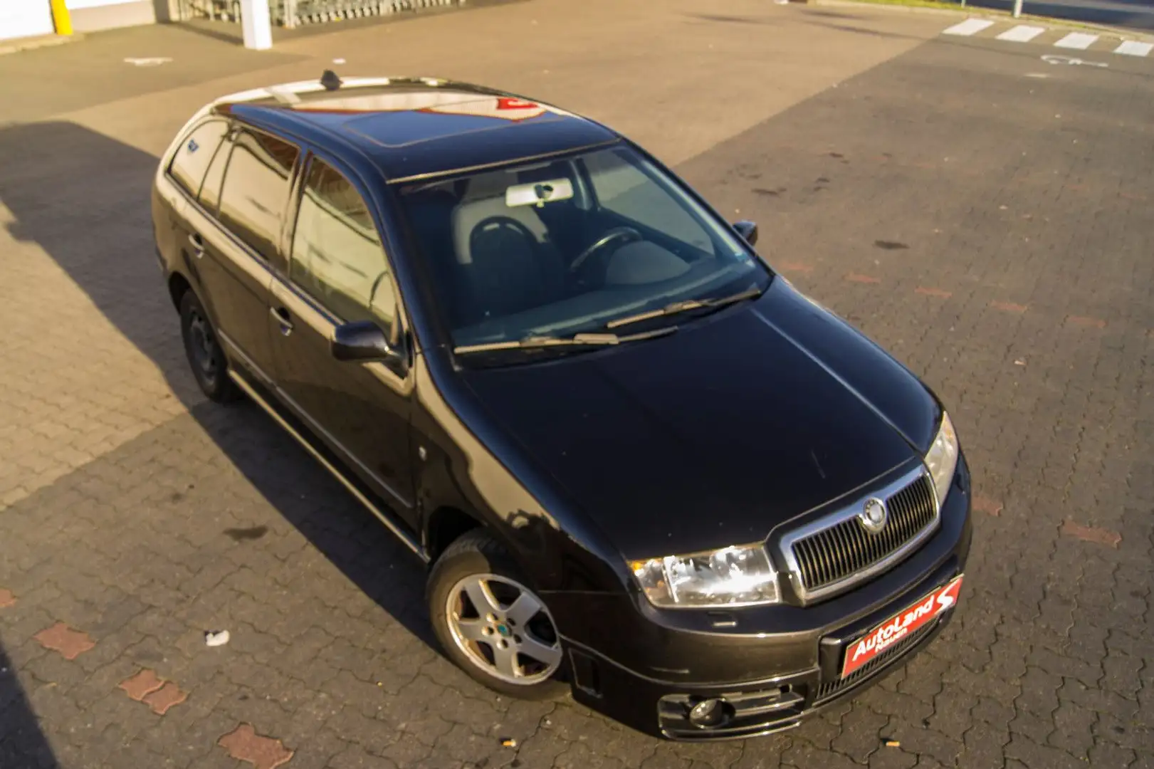 Skoda Fabia 1.4 16V Elegance Combi +TUV:05/25+NR Schwarz - 2