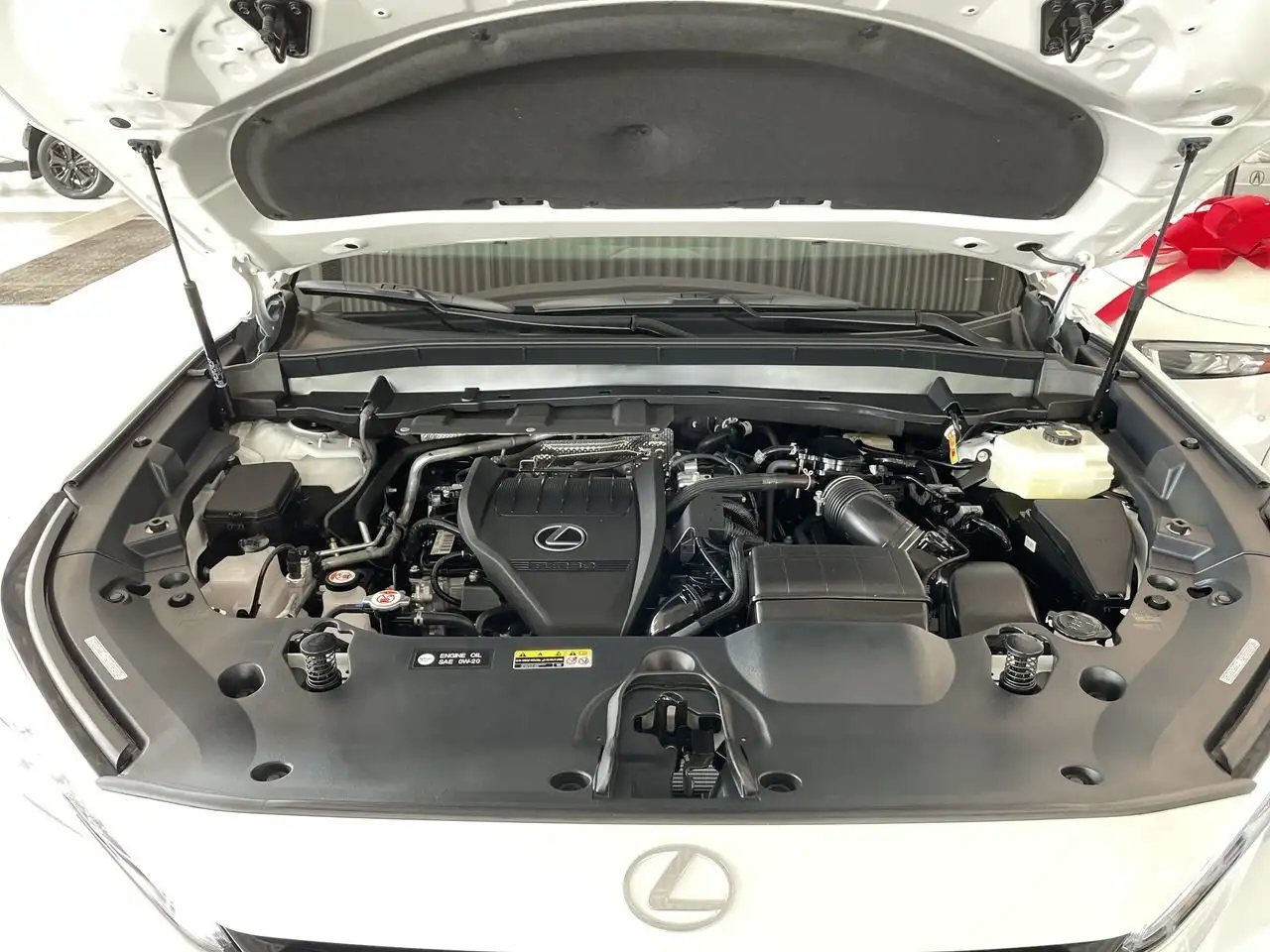 Lexus TX снимка Lexus TX