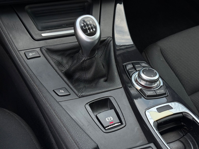 BMW 520 d Limousine *STDHZG*AHK*MEMORY*XENON*S-DACH* — photo 15