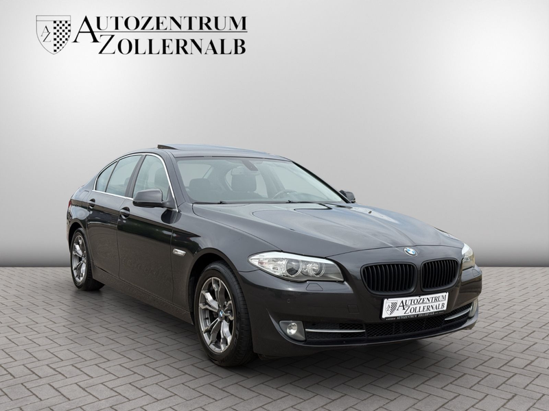 BMW 520 d Limousine *STDHZG*AHK*MEMORY*XENON*S-DACH* — photo 8