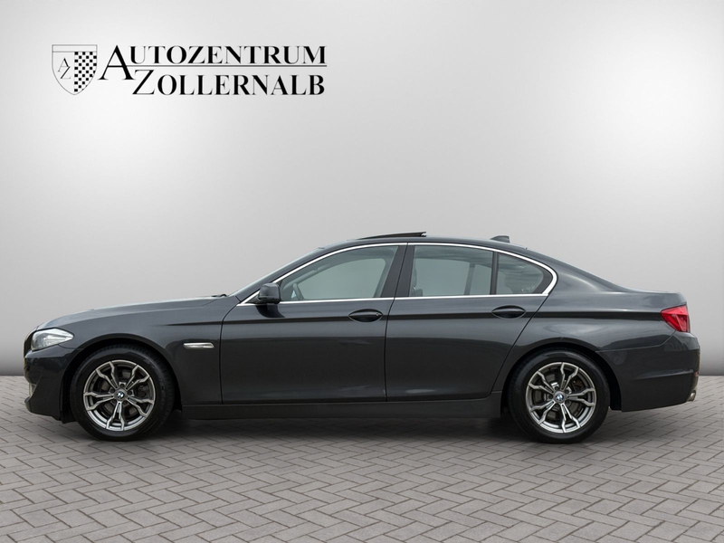 BMW 520 d Limousine *STDHZG*AHK*MEMORY*XENON*S-DACH* — photo 3