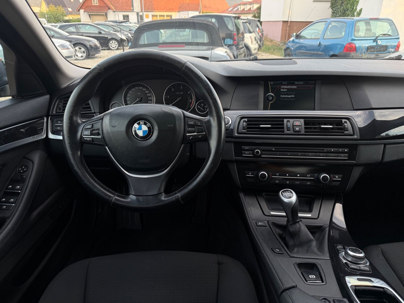 BMW 520 d Limousine *STDHZG*AHK*MEMORY*XENON*S-DACH* — photo 11