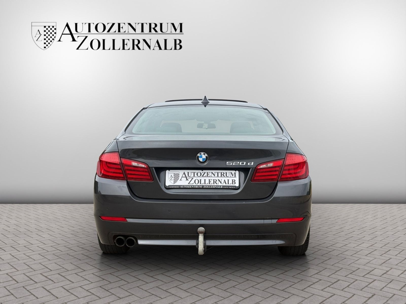 BMW 520 d Limousine *STDHZG*AHK*MEMORY*XENON*S-DACH* — photo 5