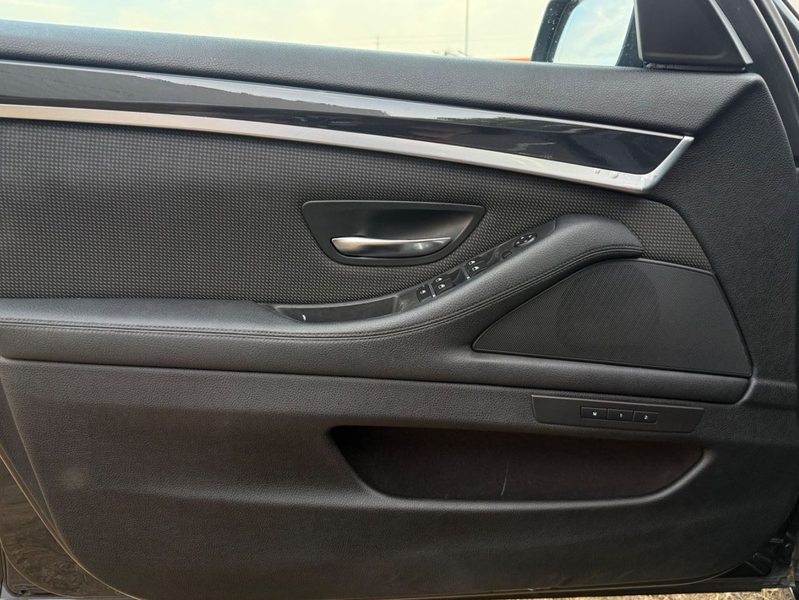 BMW 520 d Limousine *STDHZG*AHK*MEMORY*XENON*S-DACH* — photo 12