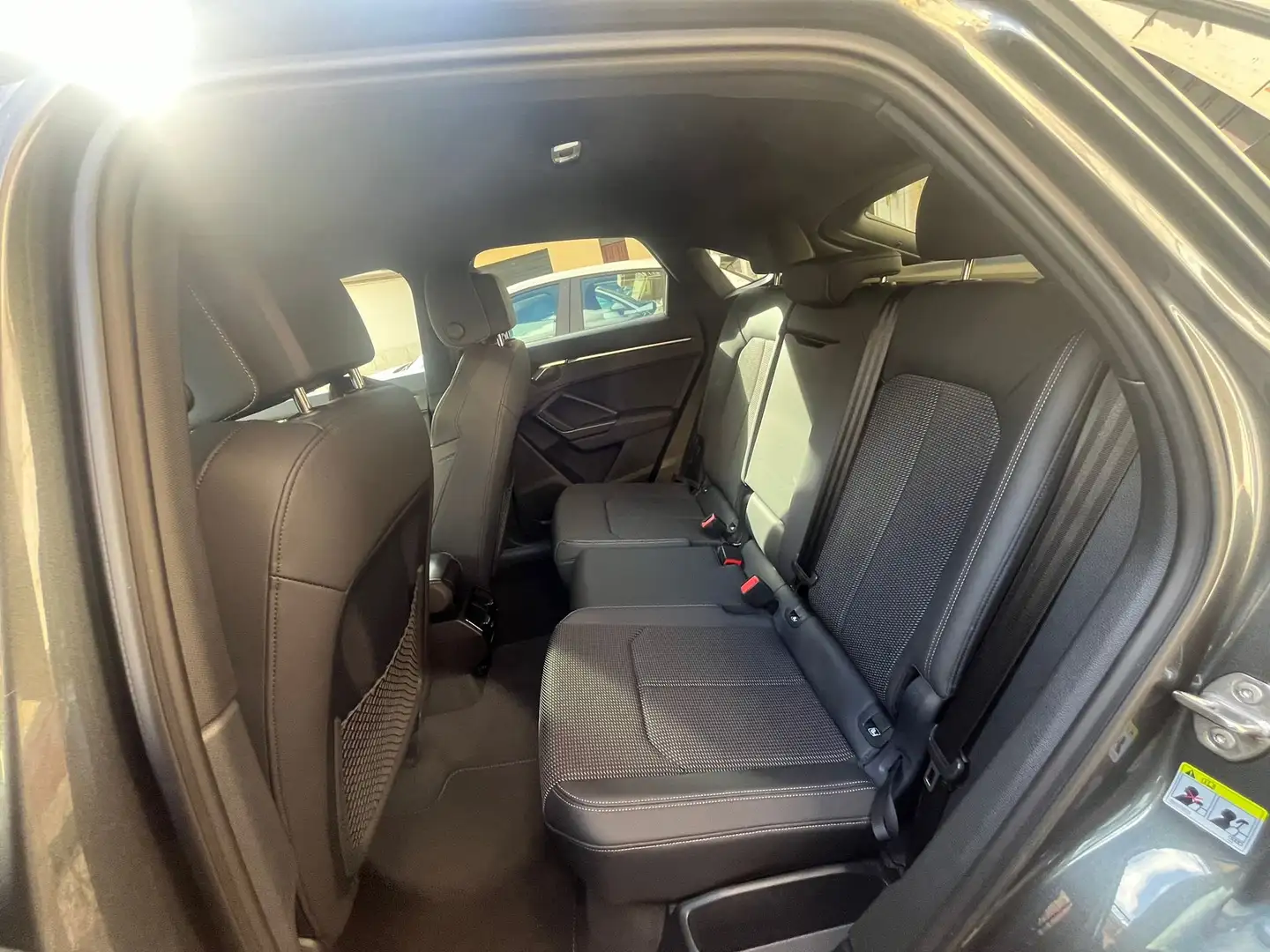 Audi Q3 Q3 SB  2.0 tdi  QUATTRO Sline PLUSedition s-tronic Grigio - 2