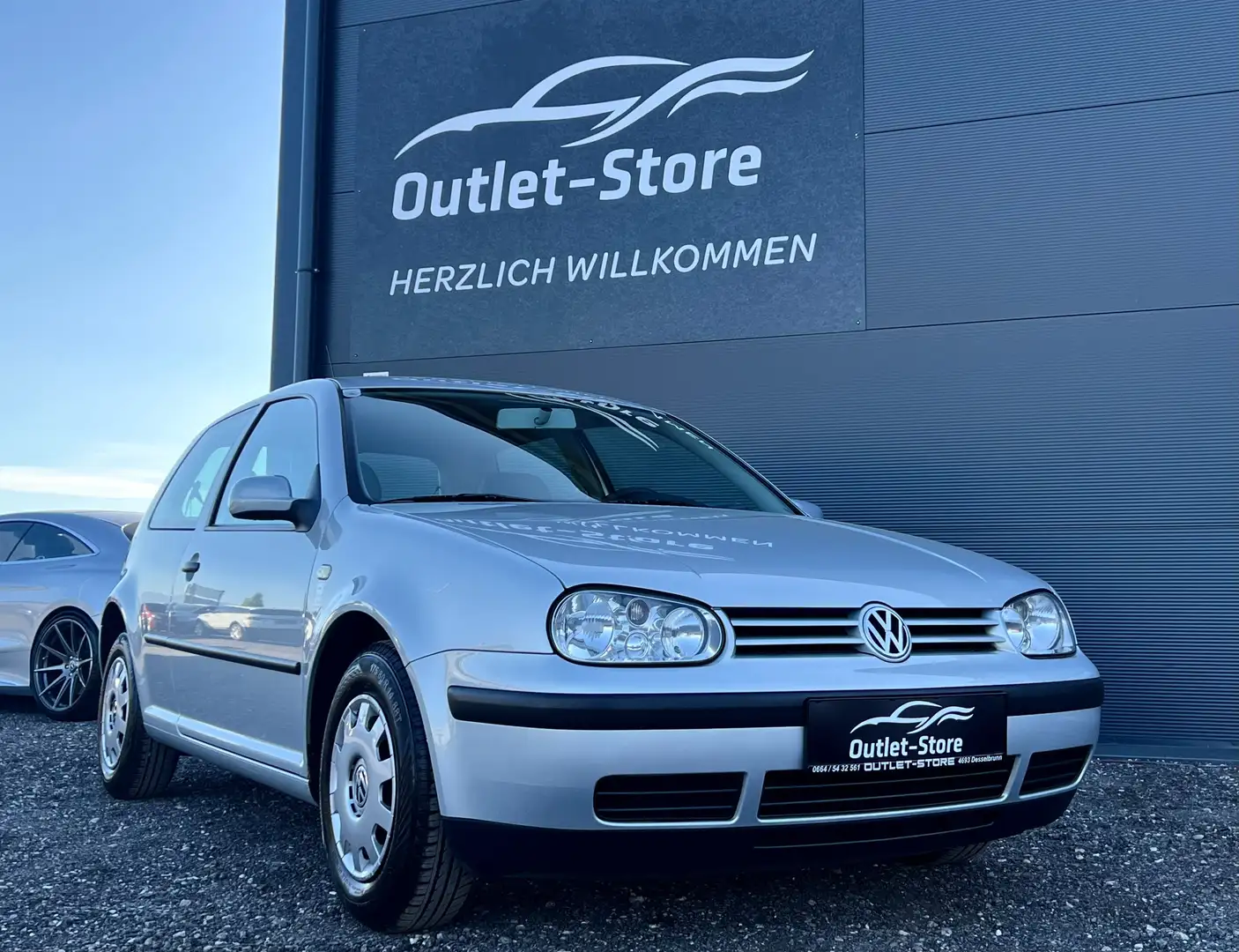 Volkswagen Golf Comfortline*1.Besitz*Klima*Nur 55.000KM*Neuwertig* Grau - 1