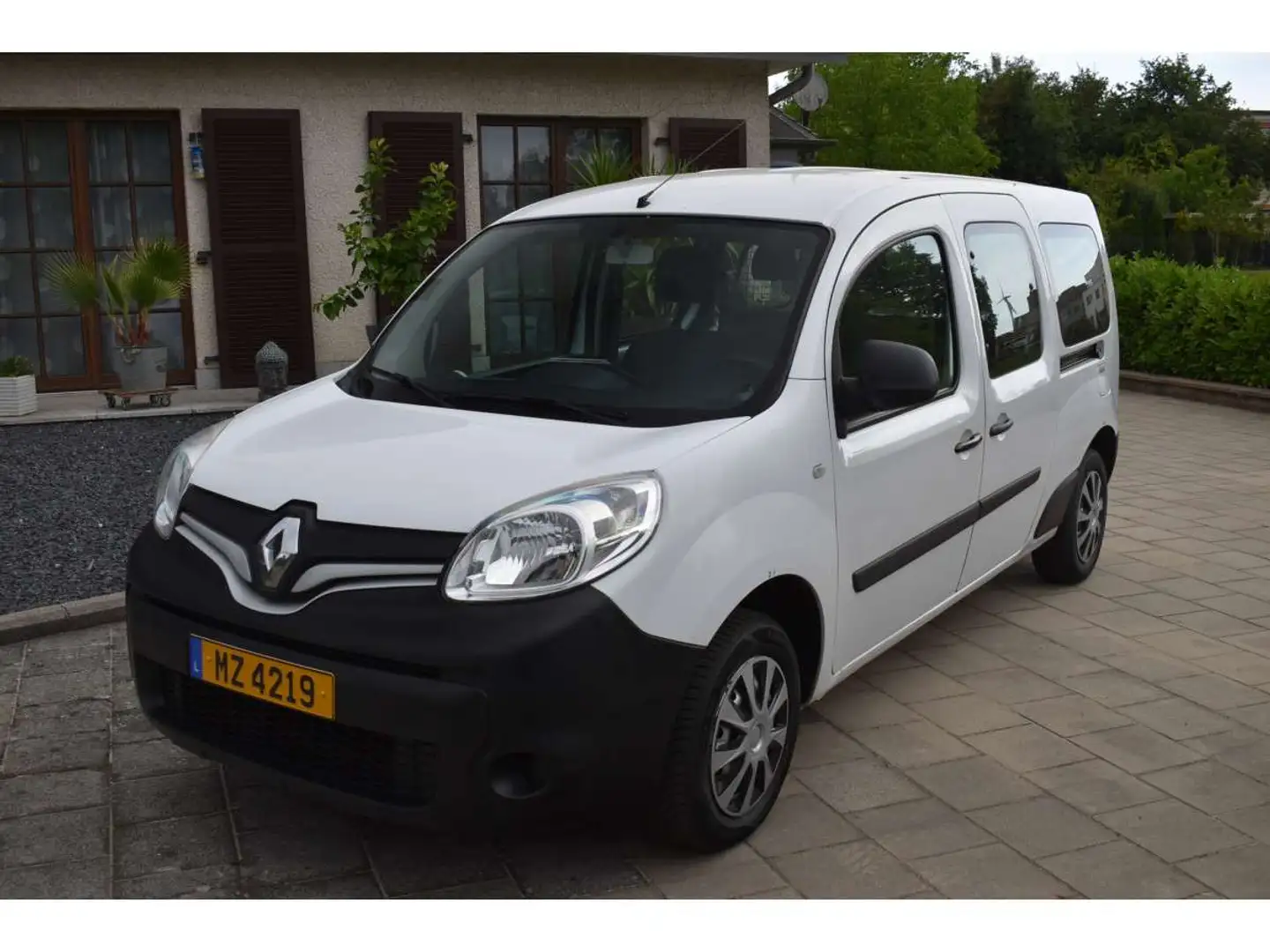 Renault Kangoo MAXI 1,5 DCi90 5 Places EU6 Wit - 1