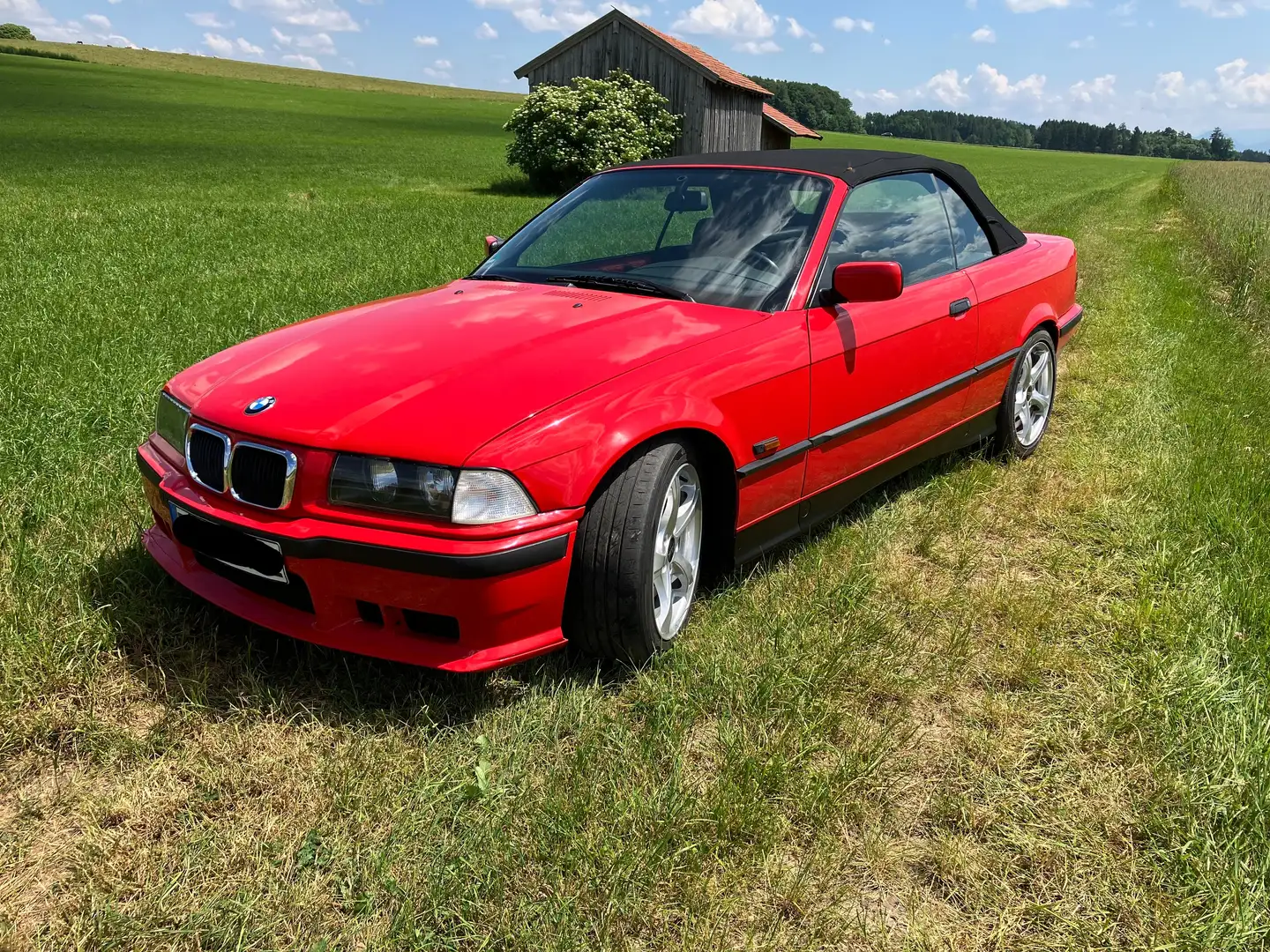 BMW 320 3er+320i Roşu - 2