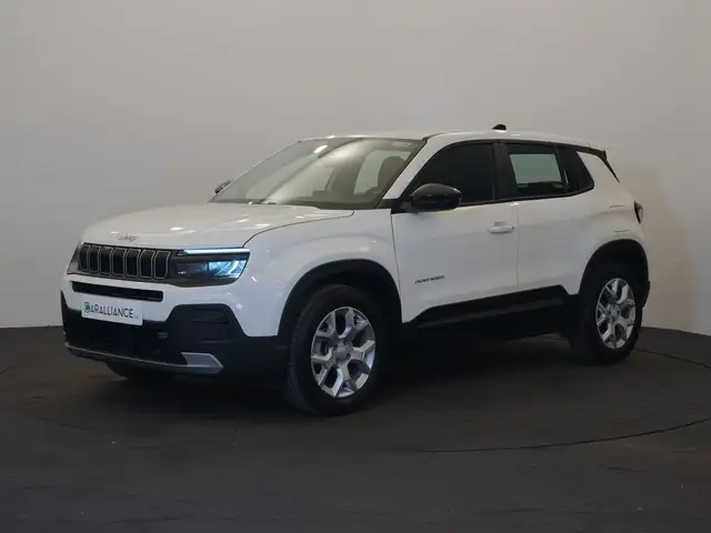 Jeep Avenger Altitude  1.2i|NavByApp|Clim|PDC|DAB+|*FaibleKM*