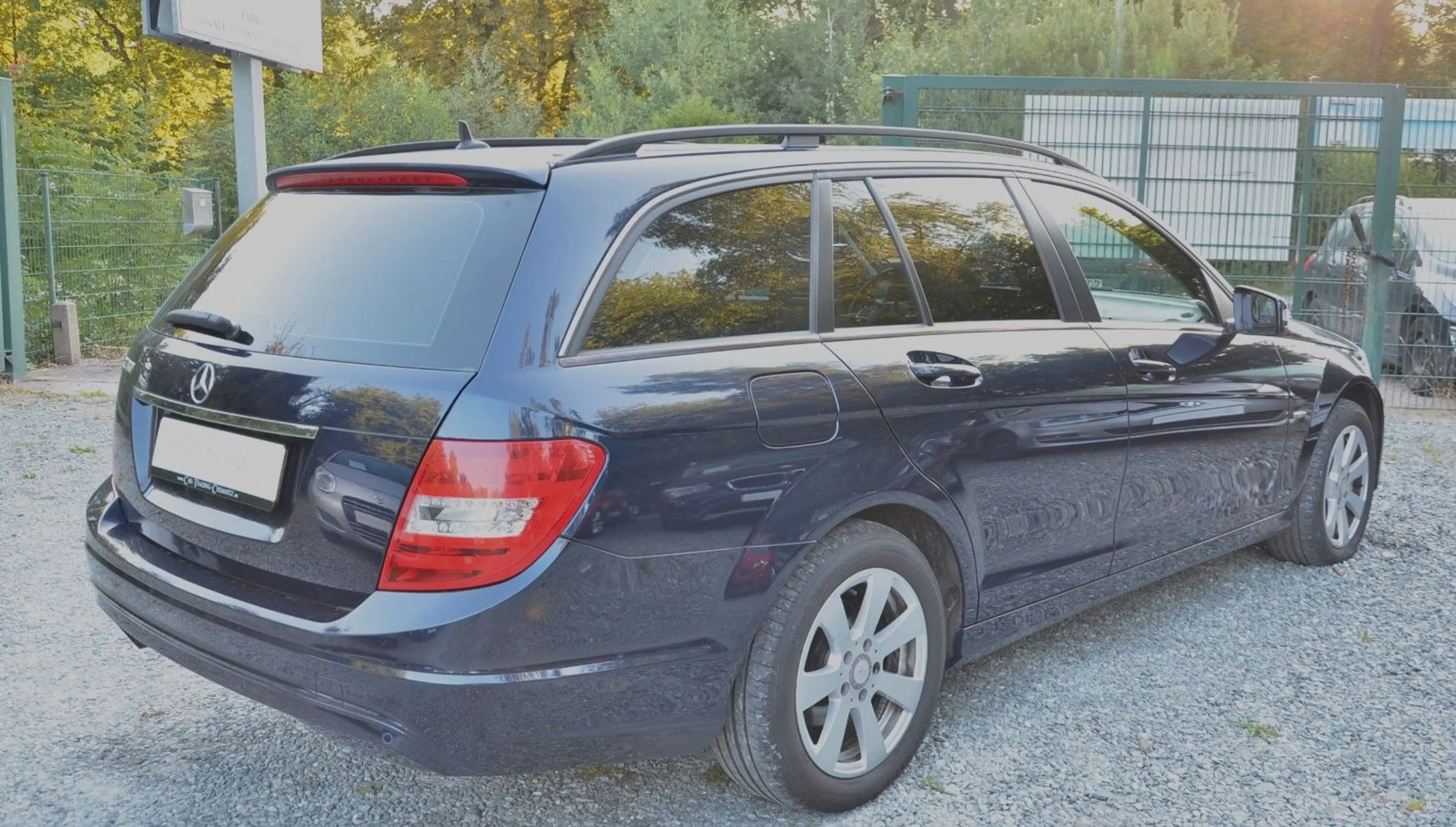 Mercedes-Benz C 180 T-Modell C 180 CGI Automatik Navi Xenon Tüv neu — photo 5