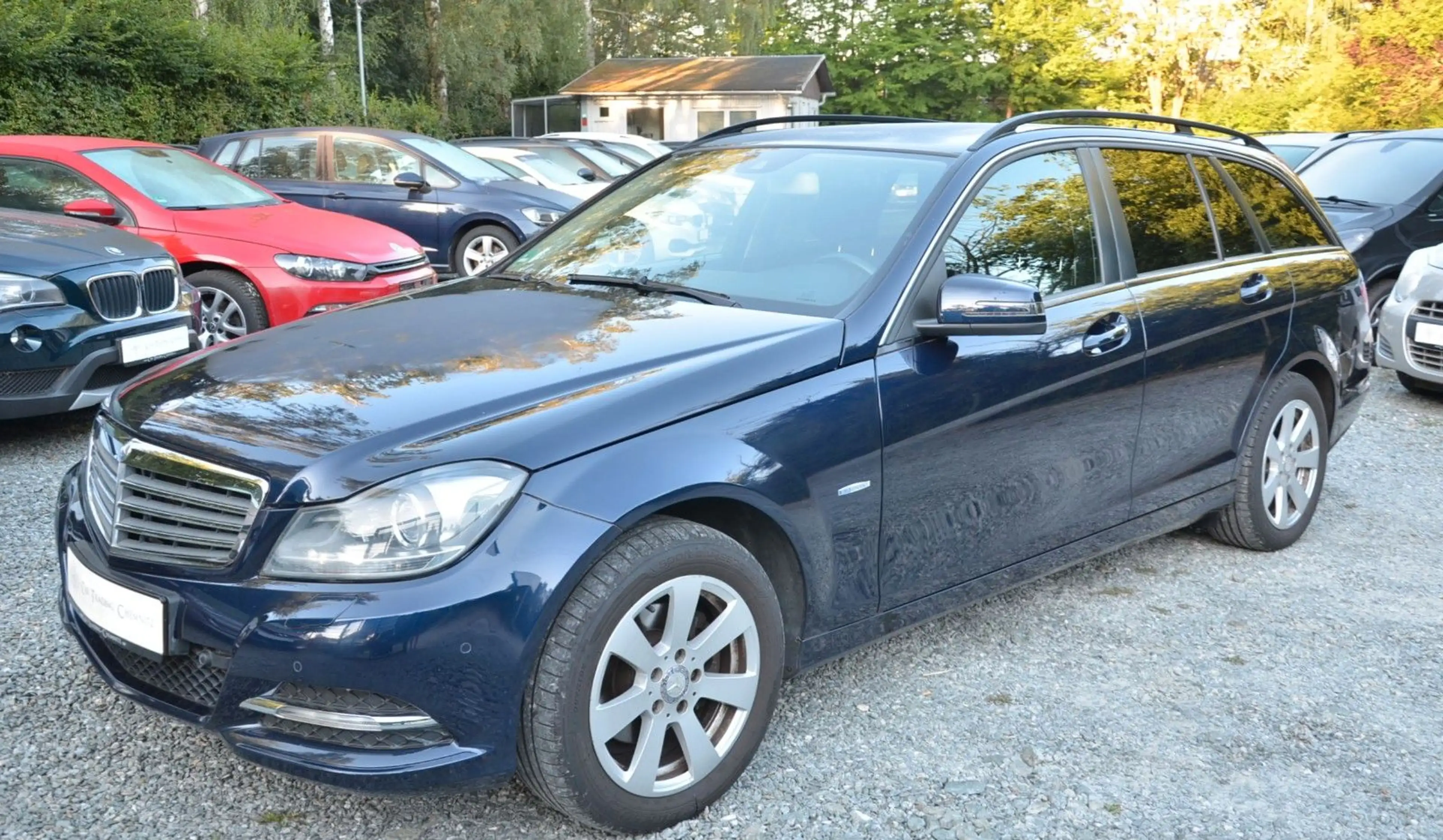 Mercedes-Benz C 180 T-Modell C 180 CGI Automatik Navi Xenon Tüv neu