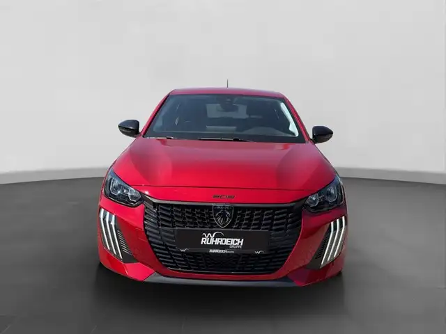 Peugeot 208 view 6
