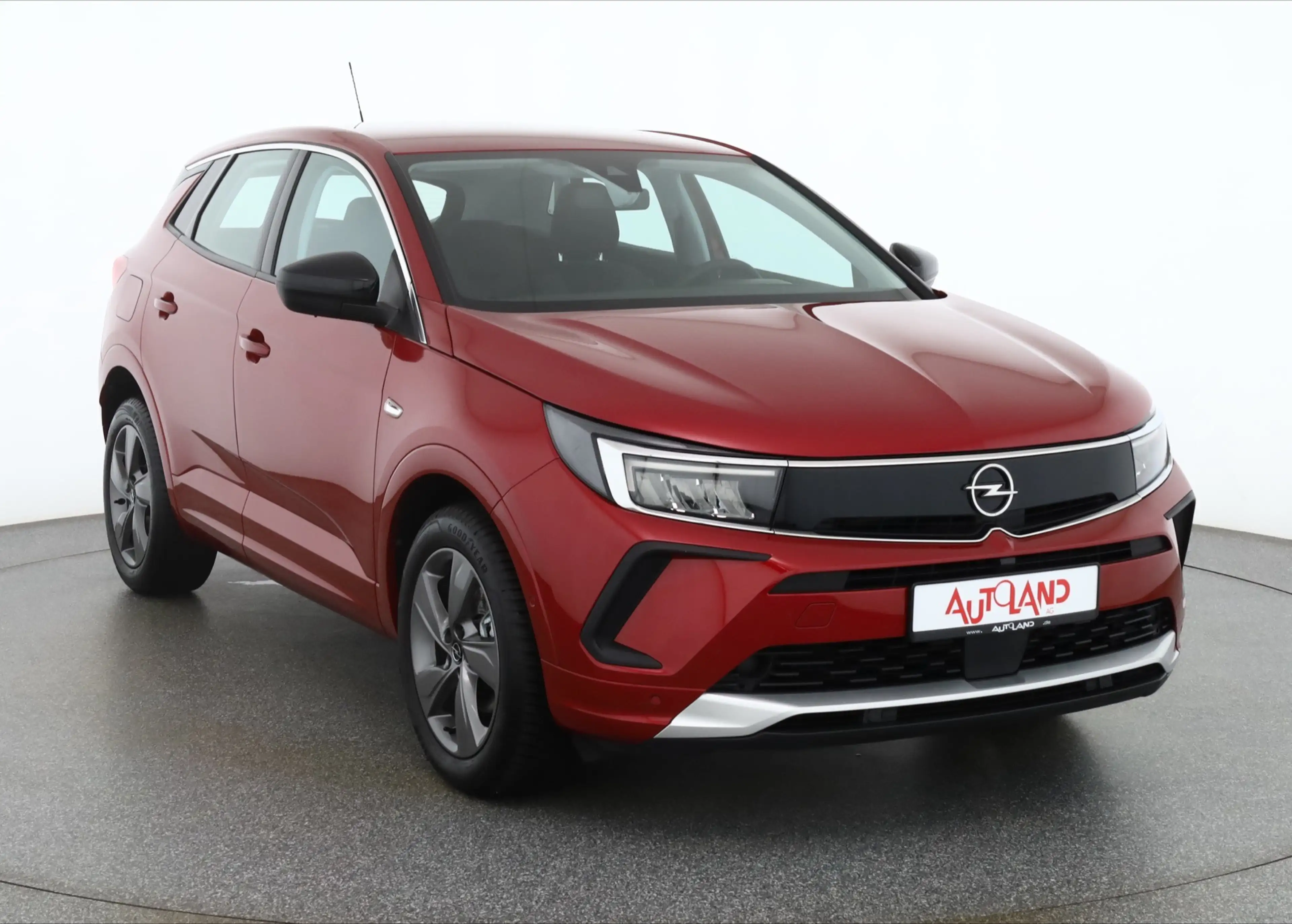 Opel Grandland (X) 1.2 Turbo LED Kamera IntelliLink — photo 7