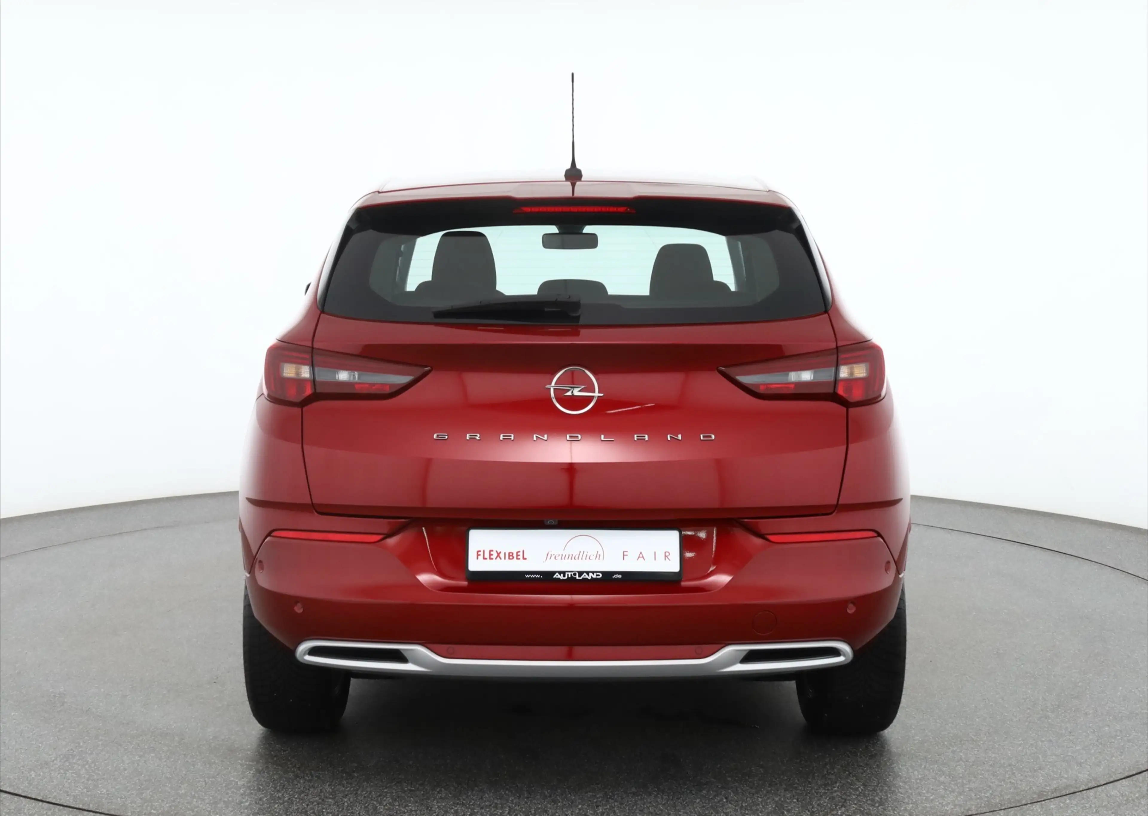 Opel Grandland (X) 1.2 Turbo LED Kamera IntelliLink — photo 4