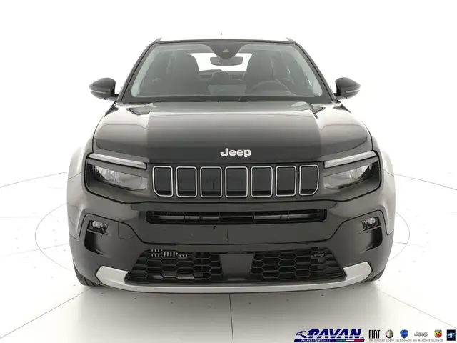 Jeep Avenger view 2