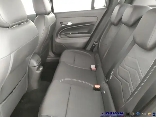 Jeep Avenger view 13
