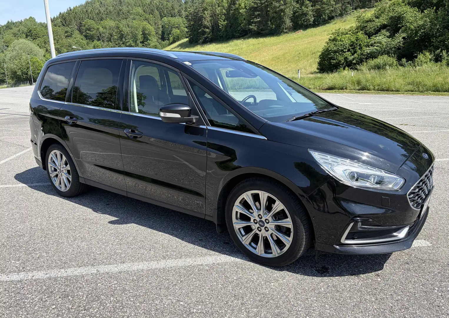 Ford Galaxy Galaxy 2,0 EcoBlue SCR AWD Vignale Aut. Vignale Schwarz - 2