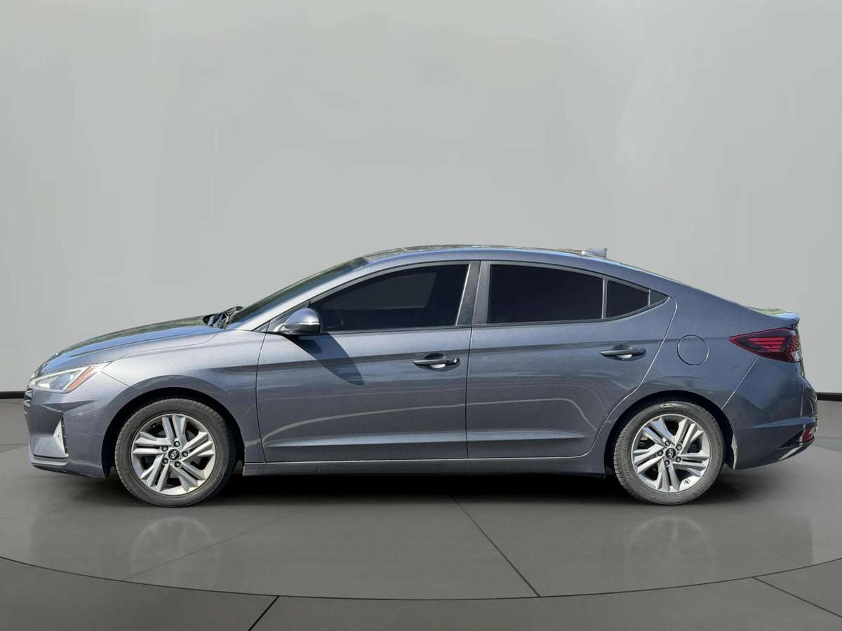 2020 Hyundai Elantra Preferred w/ Sun & Safety Package — снимка 1