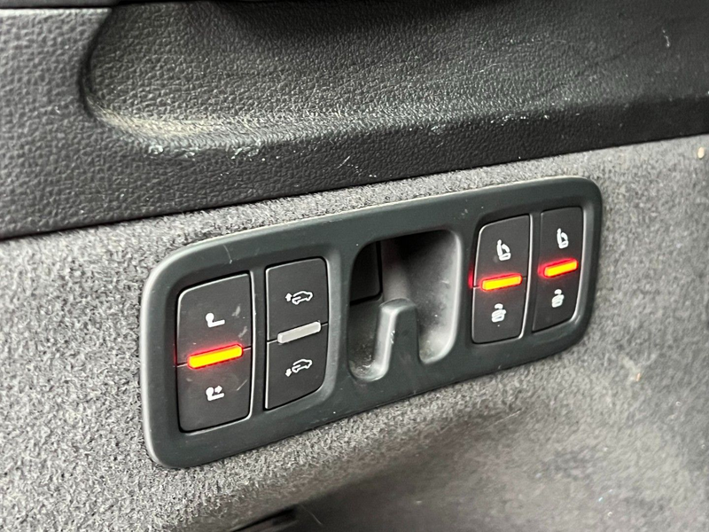 Audi Q7 3.0 TDI quattro /S-LINE/DIGITAL/7-SITZER/EUR6 — photo 12