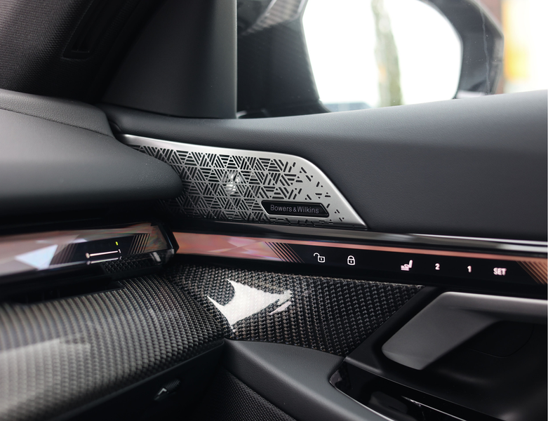 BMW 550 5-serie Touring 550e xDrive | M Performance - Pano — photo 5
