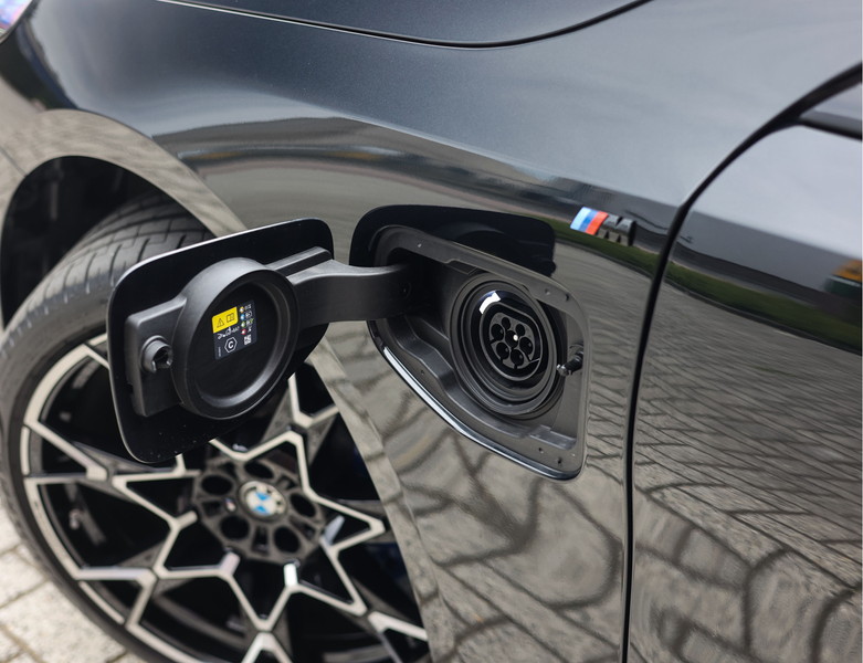 BMW 550 5-serie Touring 550e xDrive | M Performance - Pano — photo 7