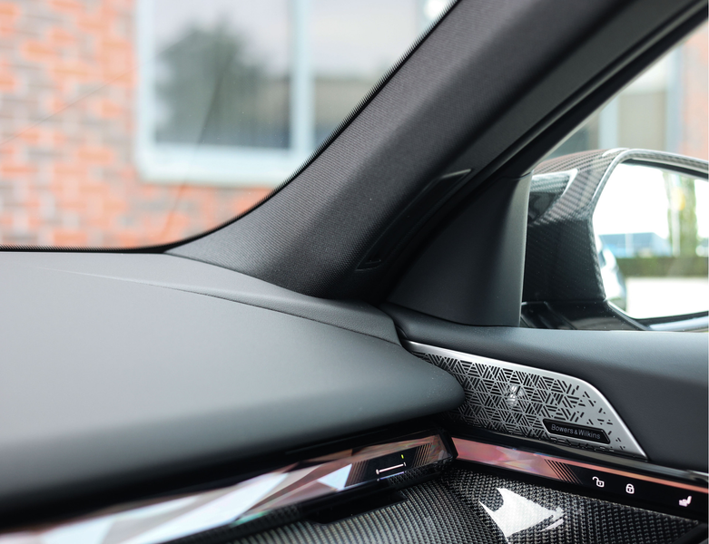 BMW 550 5-serie Touring 550e xDrive | M Performance - Pano — photo 41