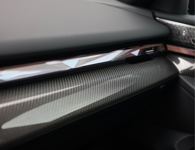 BMW 550 5-serie Touring 550e xDrive | M Performance - Pano — photo 40