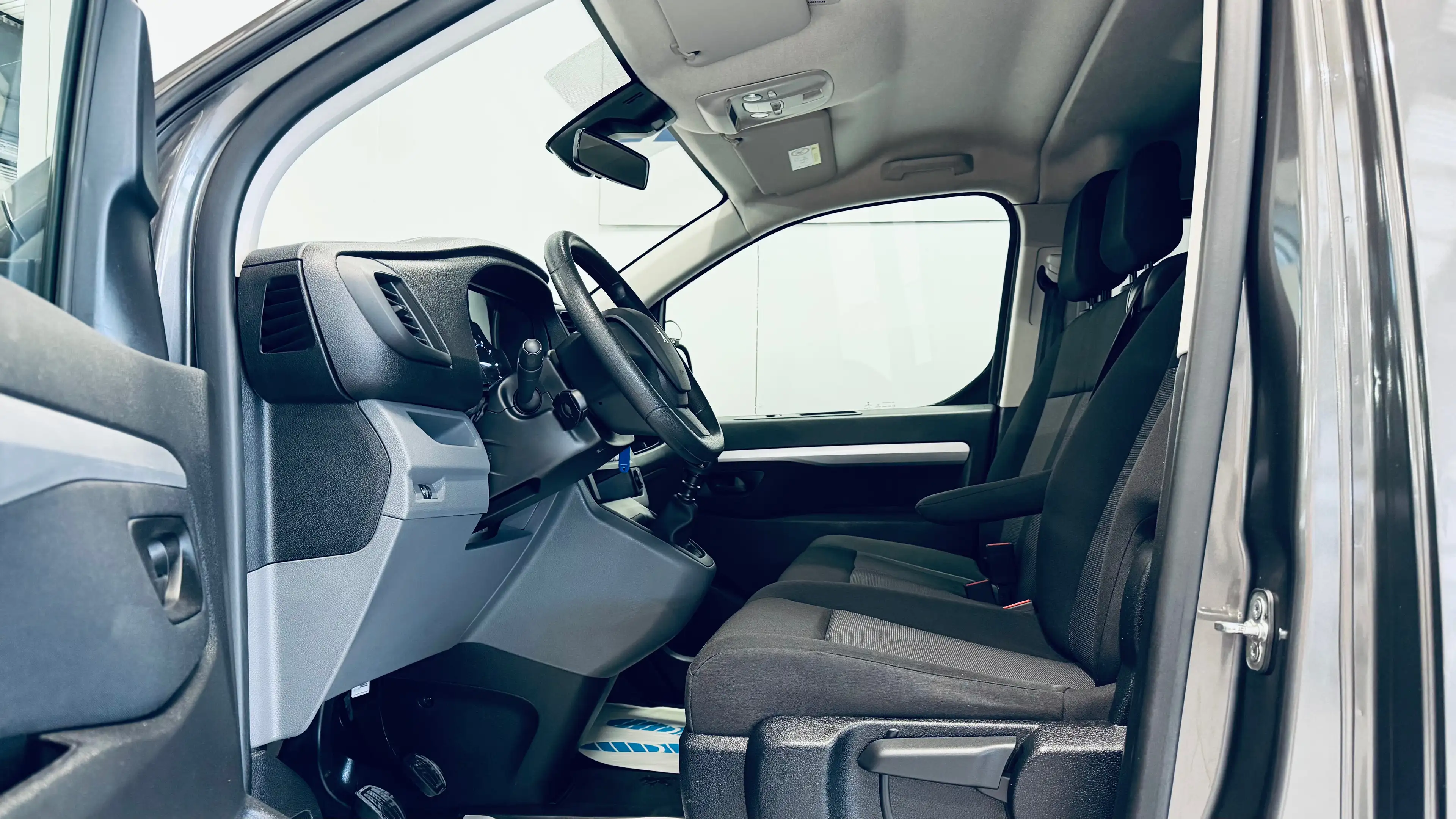 Peugeot Expert 2.0 BlueHDi L2 DOUBLE CABINE 6PLACES BLUETOOTH CLIM CRUISE — photo 8