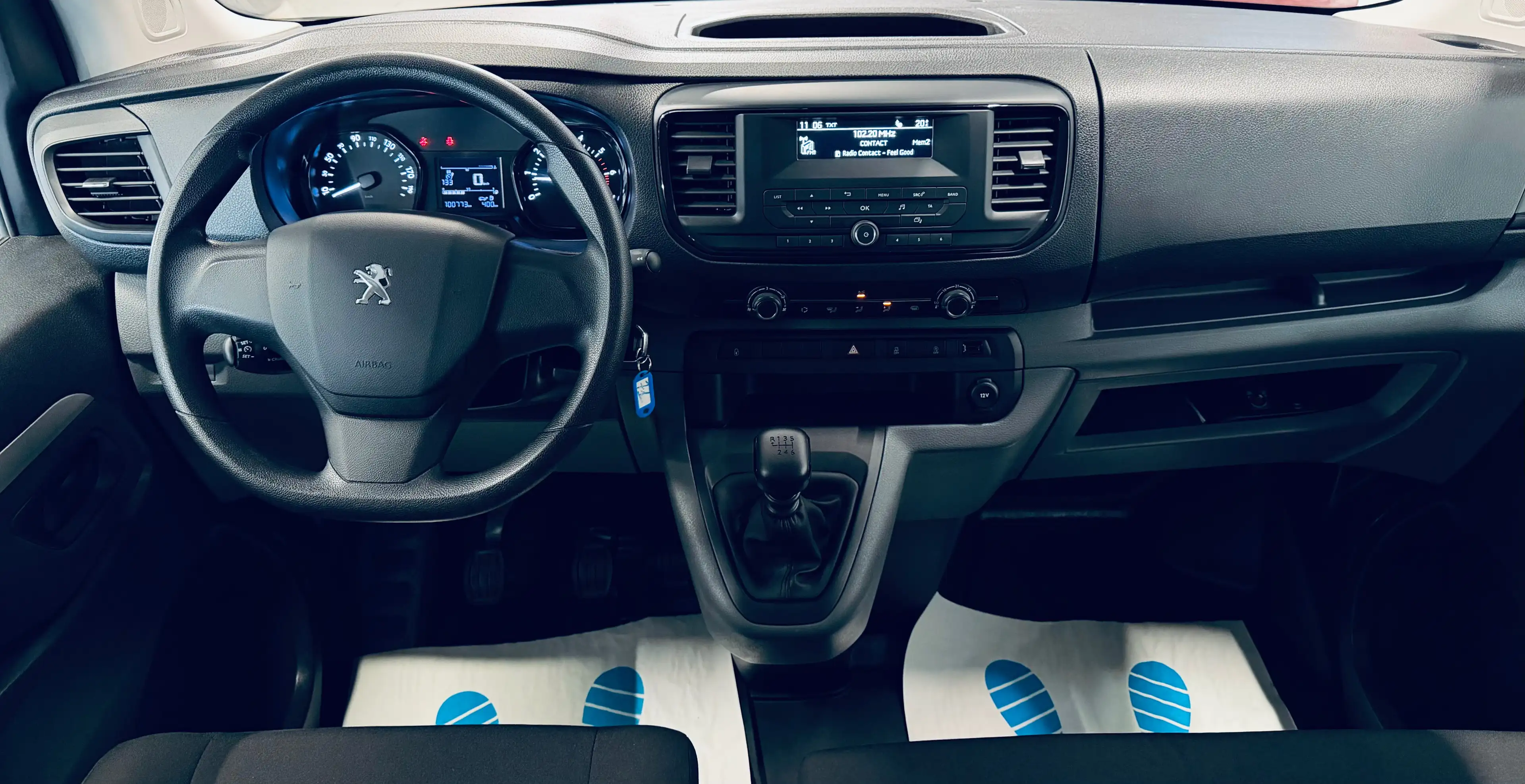 Peugeot Expert 2.0 BlueHDi L2 DOUBLE CABINE 6PLACES BLUETOOTH CLIM CRUISE — photo 10