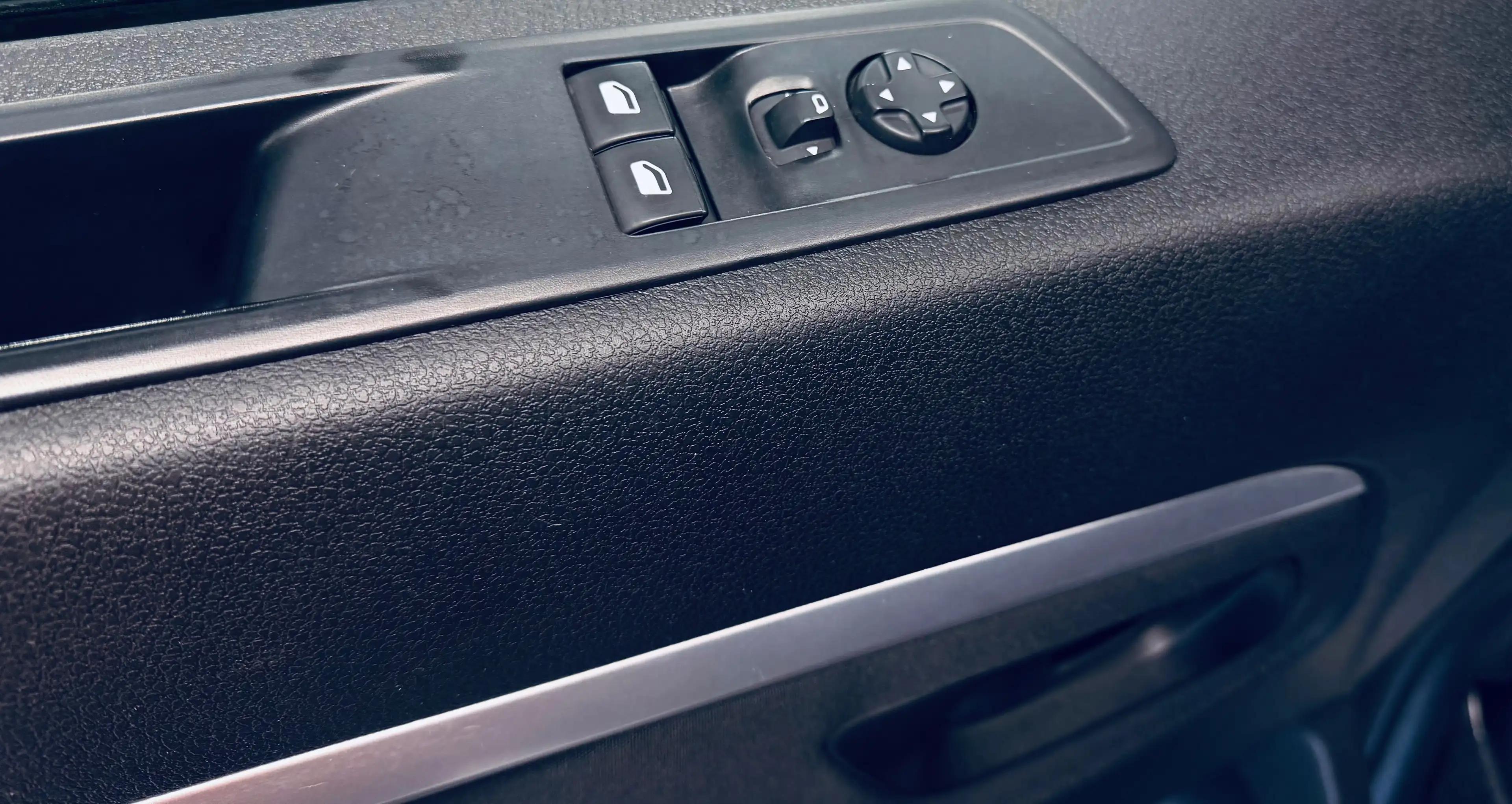 Peugeot Expert 2.0 BlueHDi L2 DOUBLE CABINE 6PLACES BLUETOOTH CLIM CRUISE — photo 12