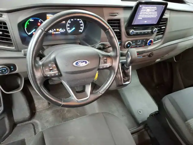 Ford Transit view 10