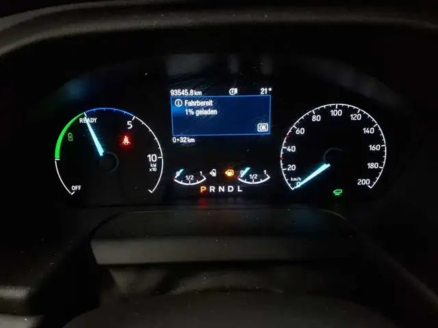 Ford Transit view 11