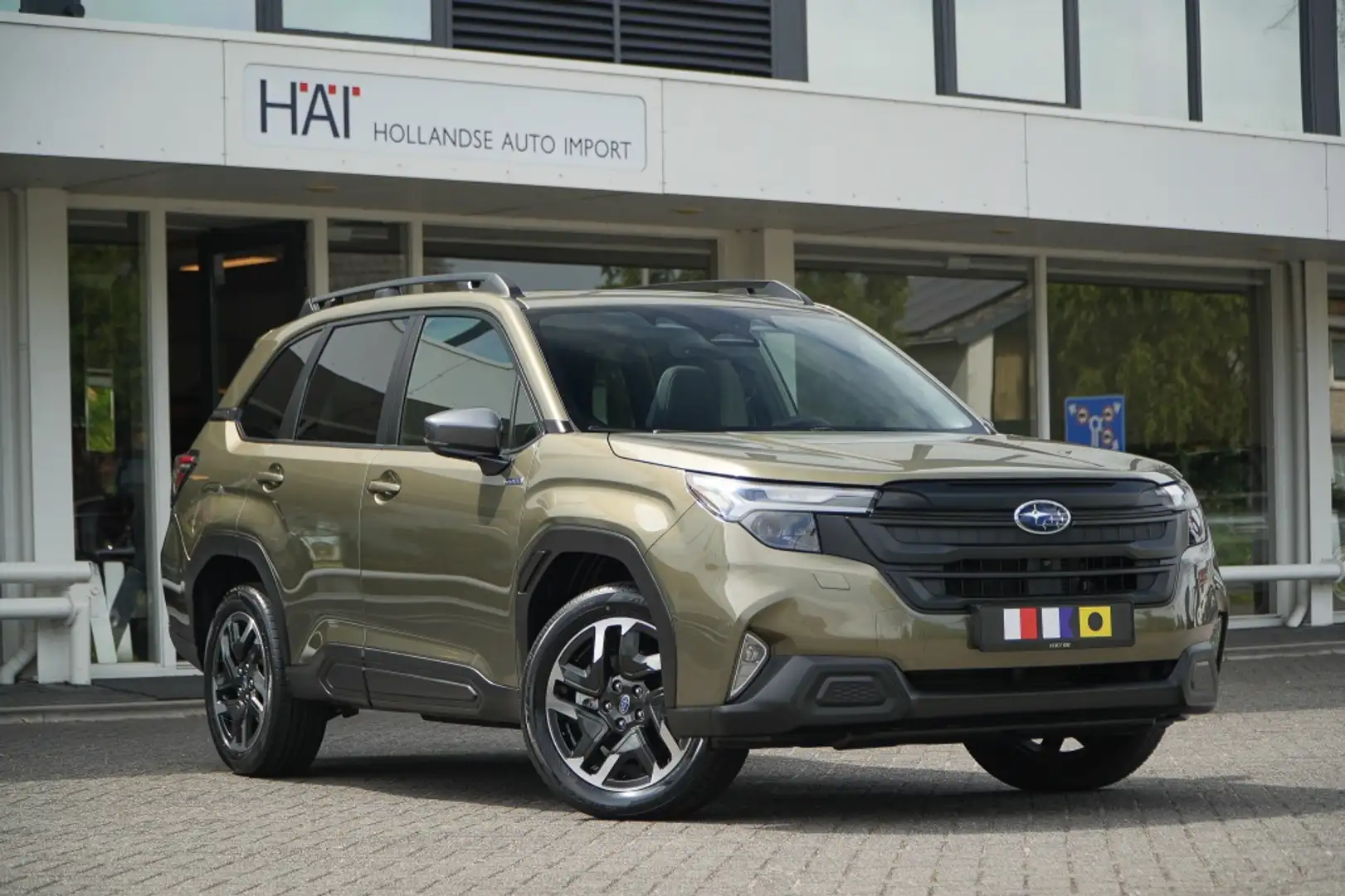 Subaru Forester 2.0i e-BOXER Exclusive AWD I Pano I Groen - 1