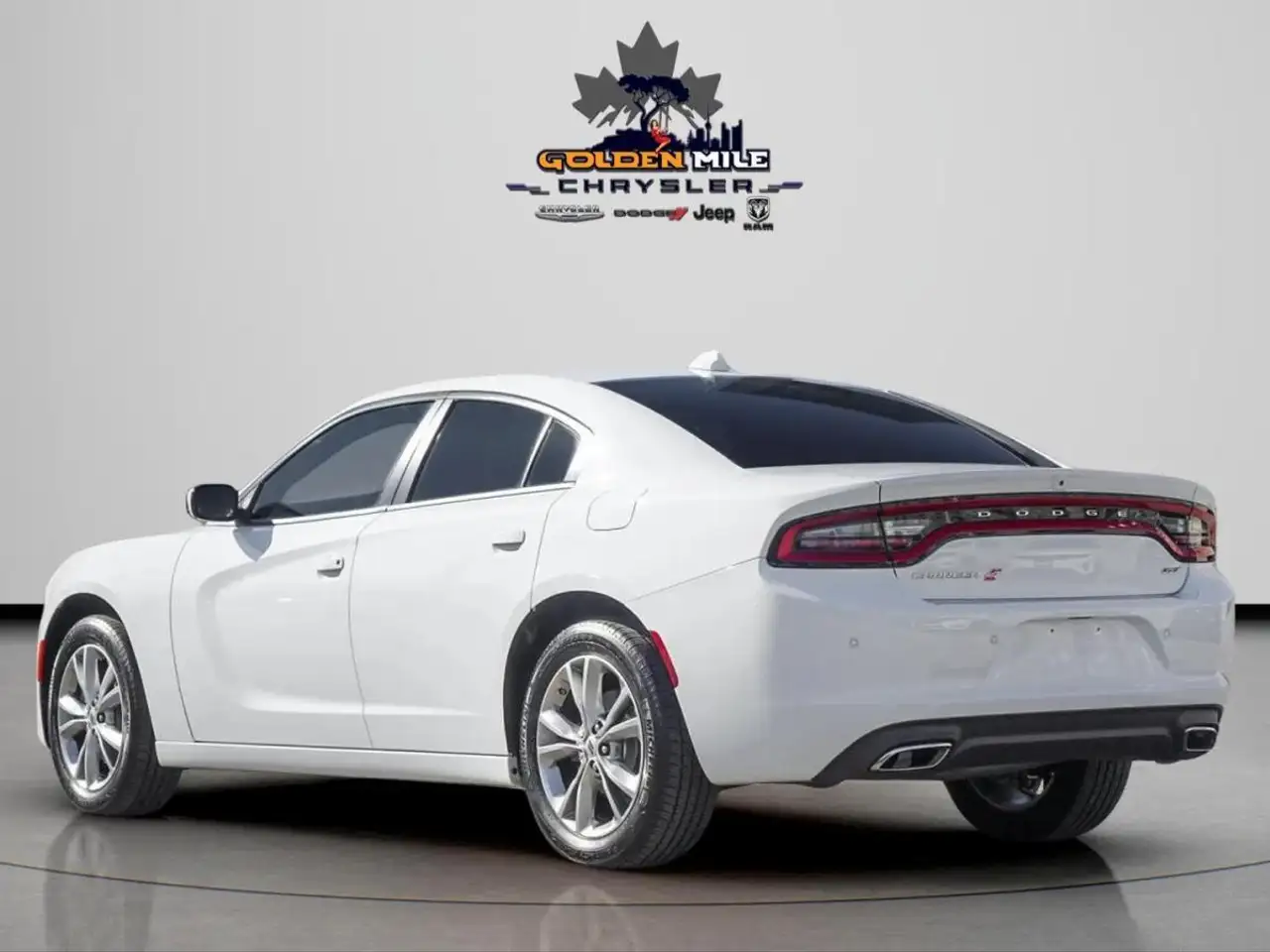 Dodge Charger снимка Dodge Charger