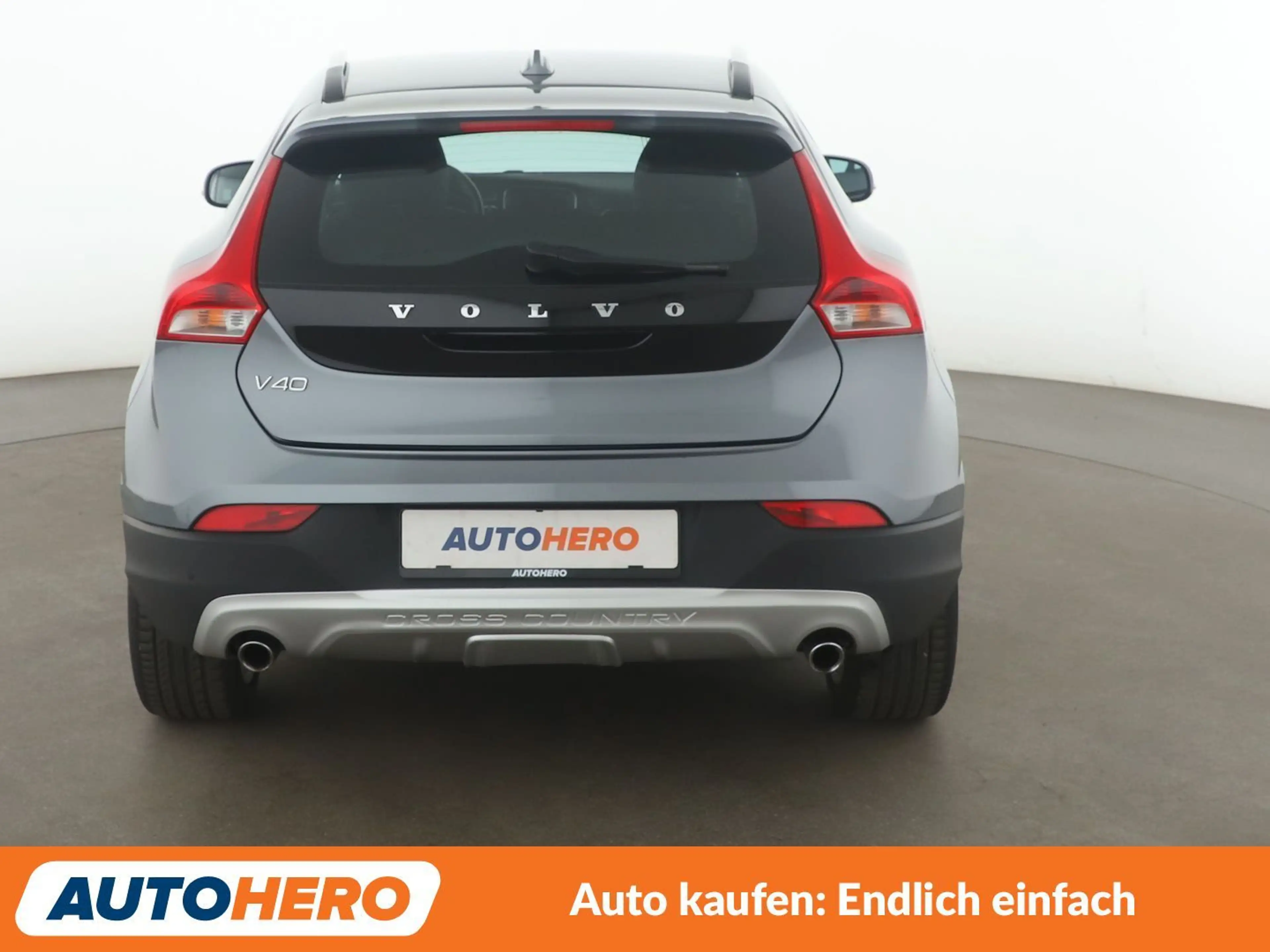 Volvo V40 Cross Country 2.0 D3 You!*NAVI*XENON*TEMPO*SHZ* — photo 5