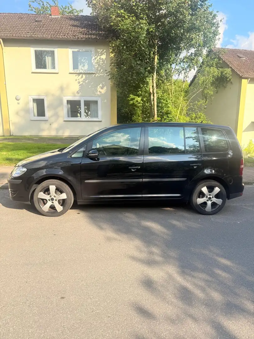 Volkswagen Touran 1.6 Freestyle - 2