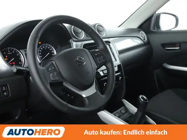 Suzuki Vitara view 11
