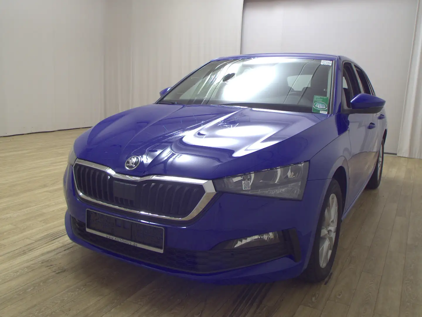 Skoda Scala 1.6 TDI Ambition Navi vc RFK LED Shz Blau - 2